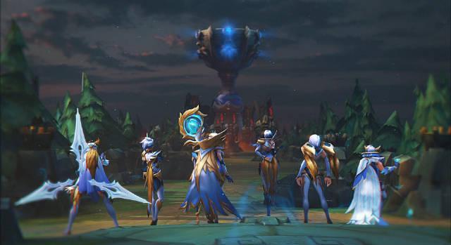 海外华人深夜刷到LPL夺冠视频卡成PPT，我翻出2018年的观赛日记才发现…