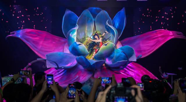 海外华人必看!如何解除地区限制畅看《英雄联盟》14周年庆典