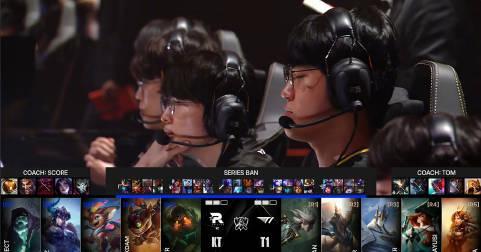 刷到T1夺冠消息时我正熬夜改方案,突然想起当年和室友挤在网吧看S赛的日子