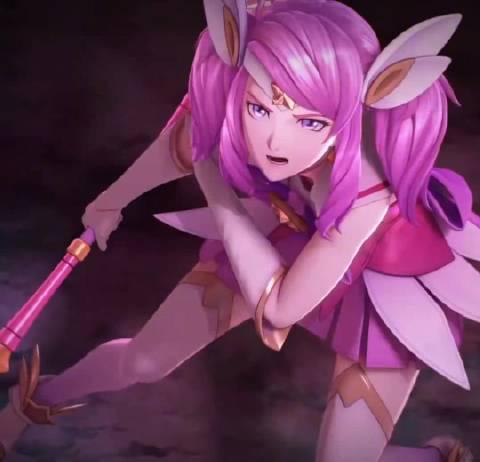 看到拉克丝那句‘放松点’,我突然想起海外朋友打国服时卡成PPT的崩溃瞬间