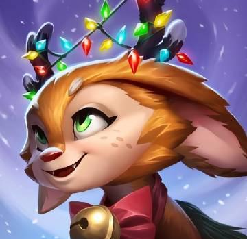 刷到英雄联盟新皮肤时我正熬夜赶工,突然想起海外朋友那句‘卡成PPT怎么玩’